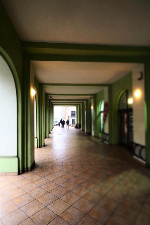 Kghn Wyszynskiego 12 Brama Portowa Szczecin
